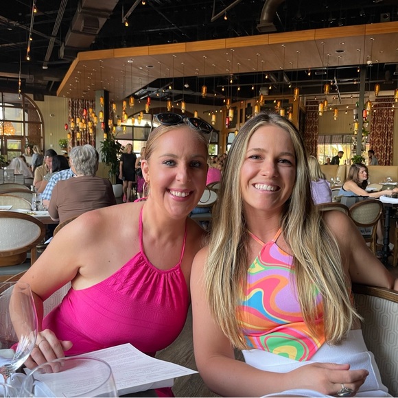 Princess Polly halter crop - Picture 2 of 2